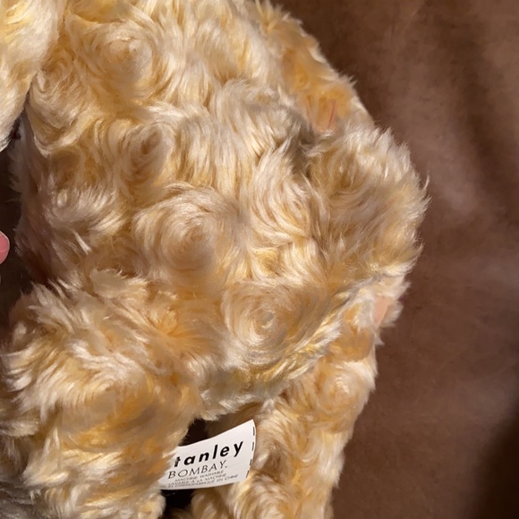 Stanley First in a Series if Bears from The Bombay Company - Picture 4 of 13